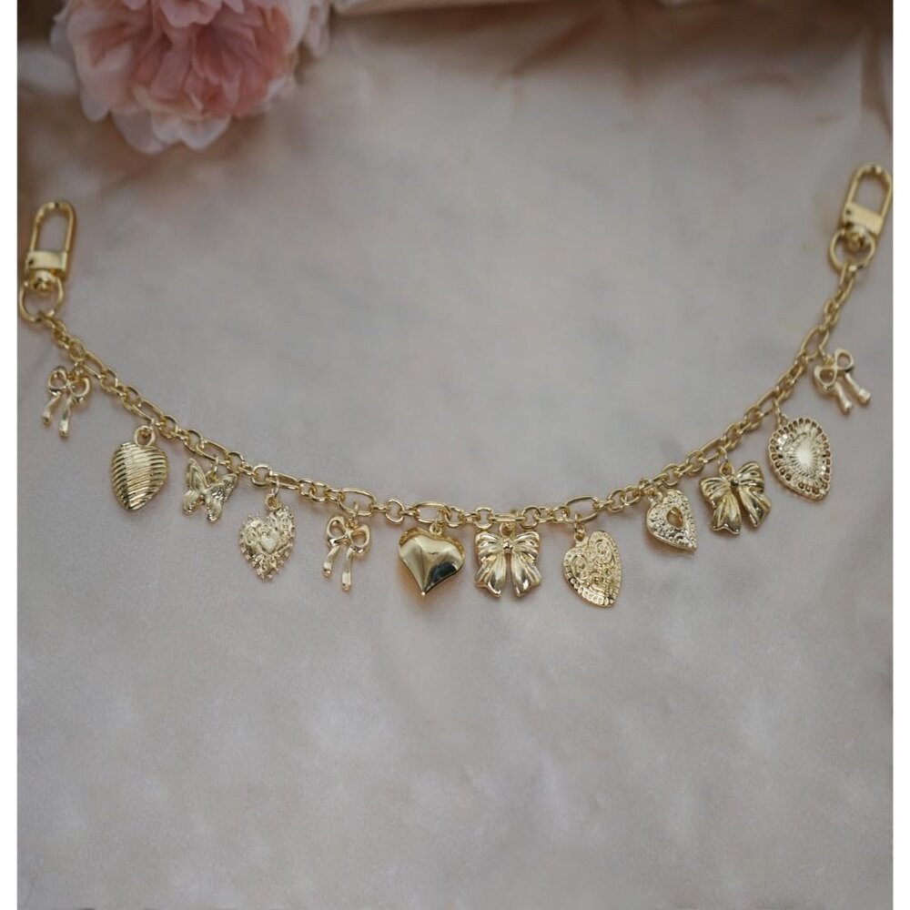 Sophisticated Gold Keychain With Charming Heart A… - image 4